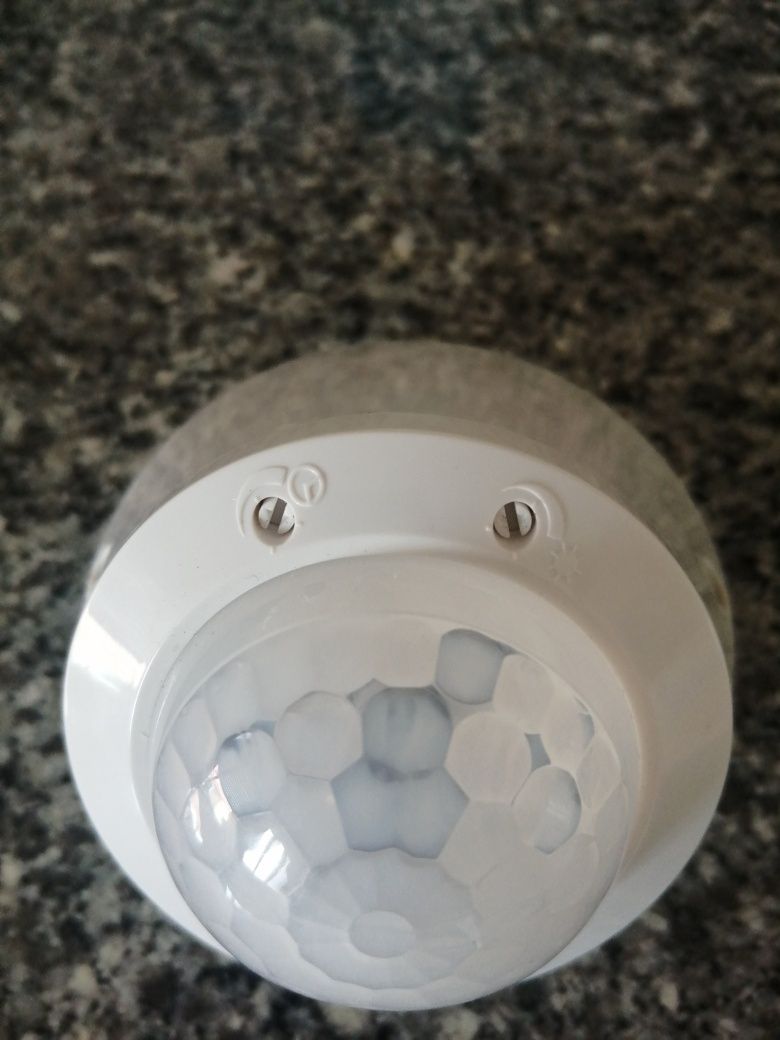 Detector de Movimento parede/teto 360º Legrand