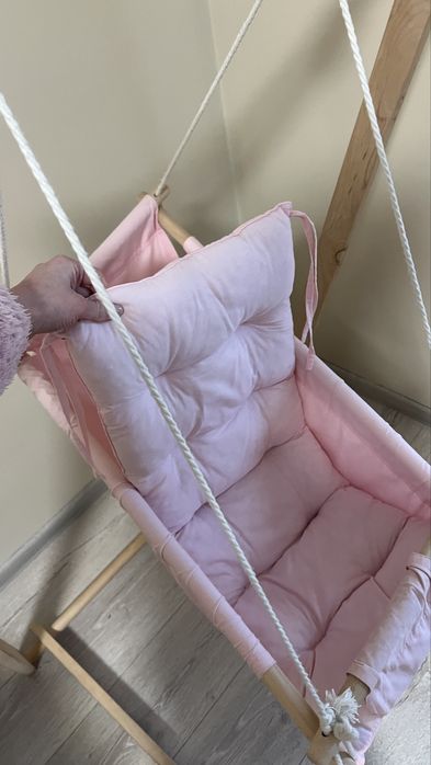 Гойдалка дитяча