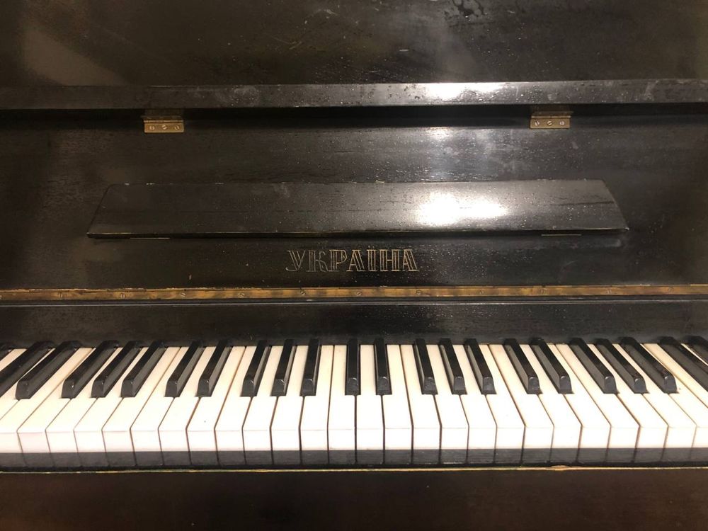 Фортепиано,піаніно.