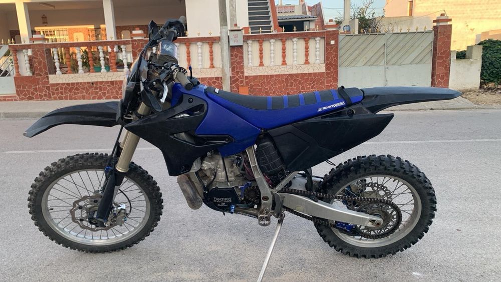 Yamaha yz 250 (Matrículada)