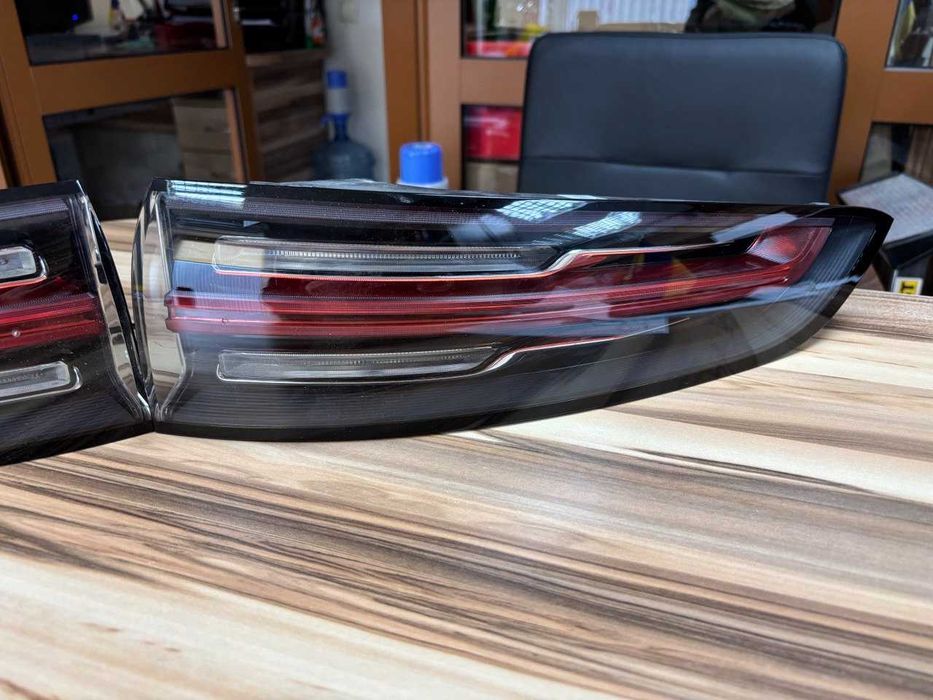 Porsche cayenne фари ліва+права зовнішня 9y0945095p 9y0945096p