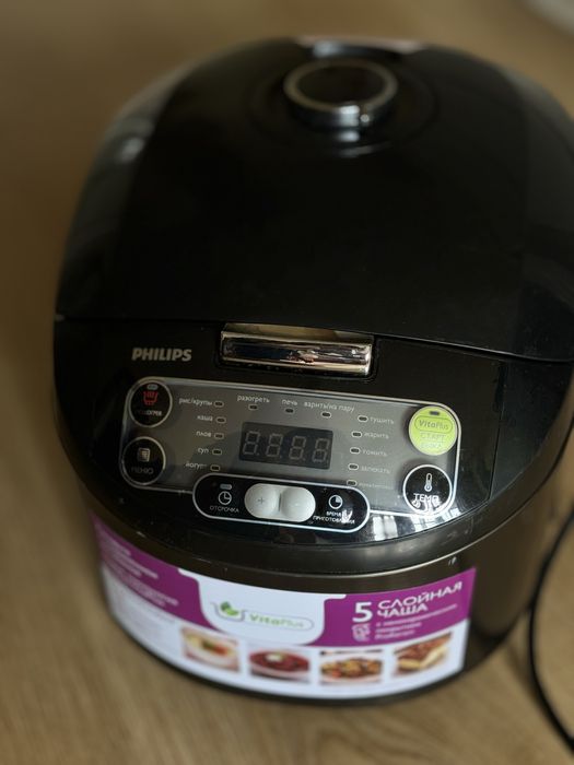 Мультиварка PHILIPS HD3137