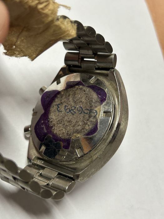 Caixa e bracelete Omega