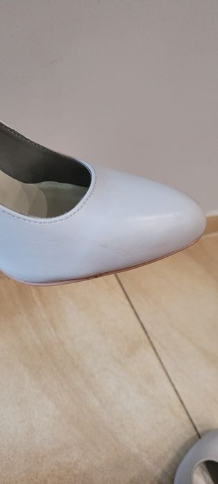 Czółenka damskie na obcasie rozmiar. 38