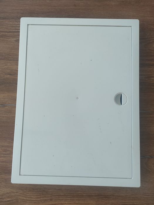 Drzwiczki retenecyjne 38x28cm