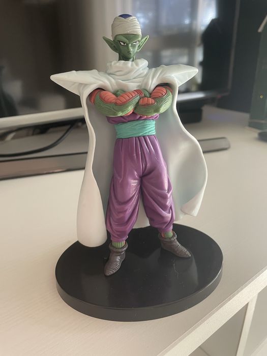 Figura dragon ball -piccolo