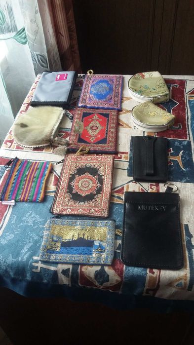 Кейс для кредитных и визитных карточек, портмоне.