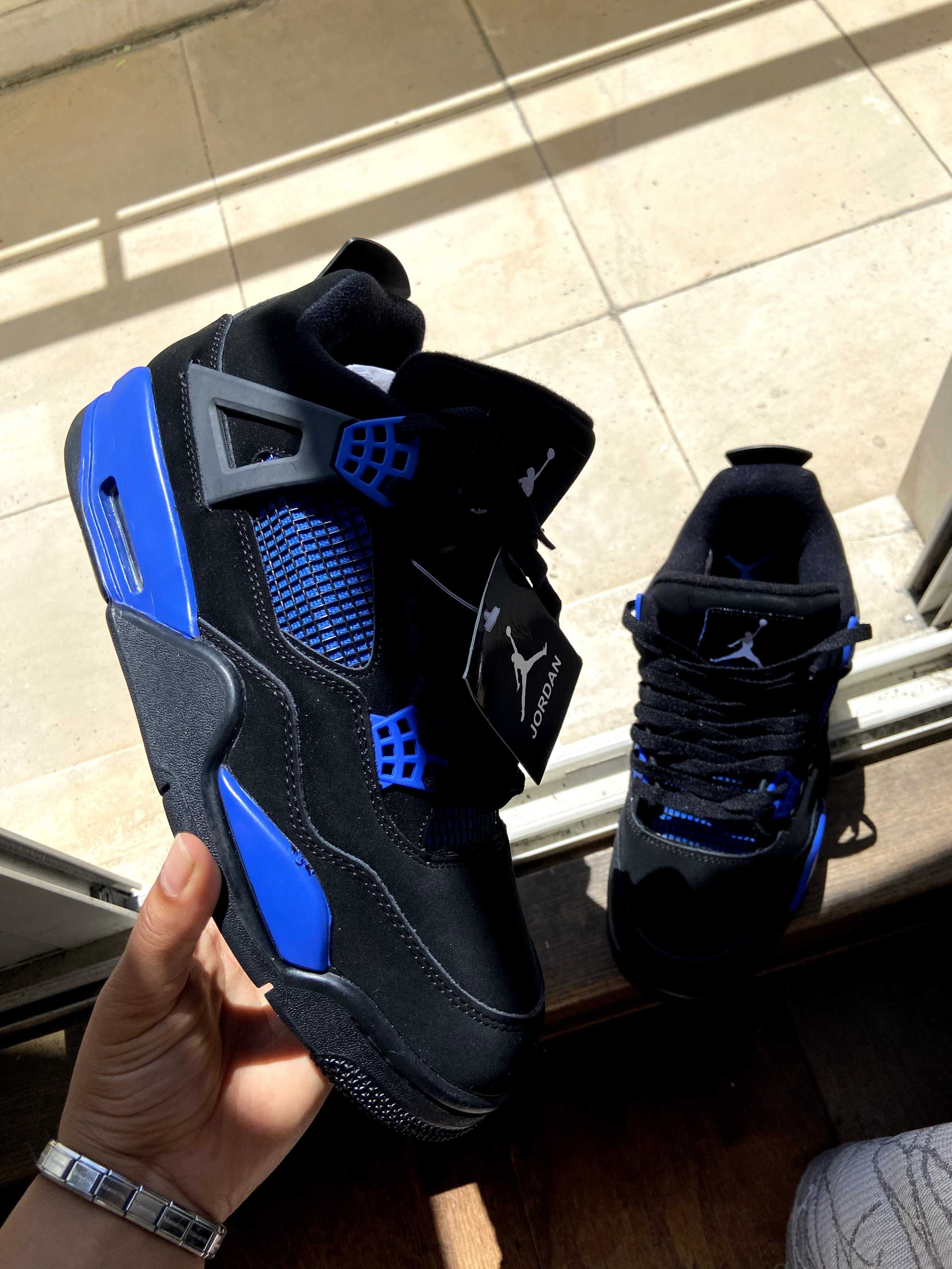 Jordan 4 número 41
