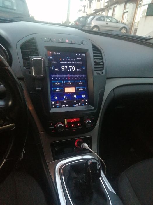 Insignia 2.0 2011