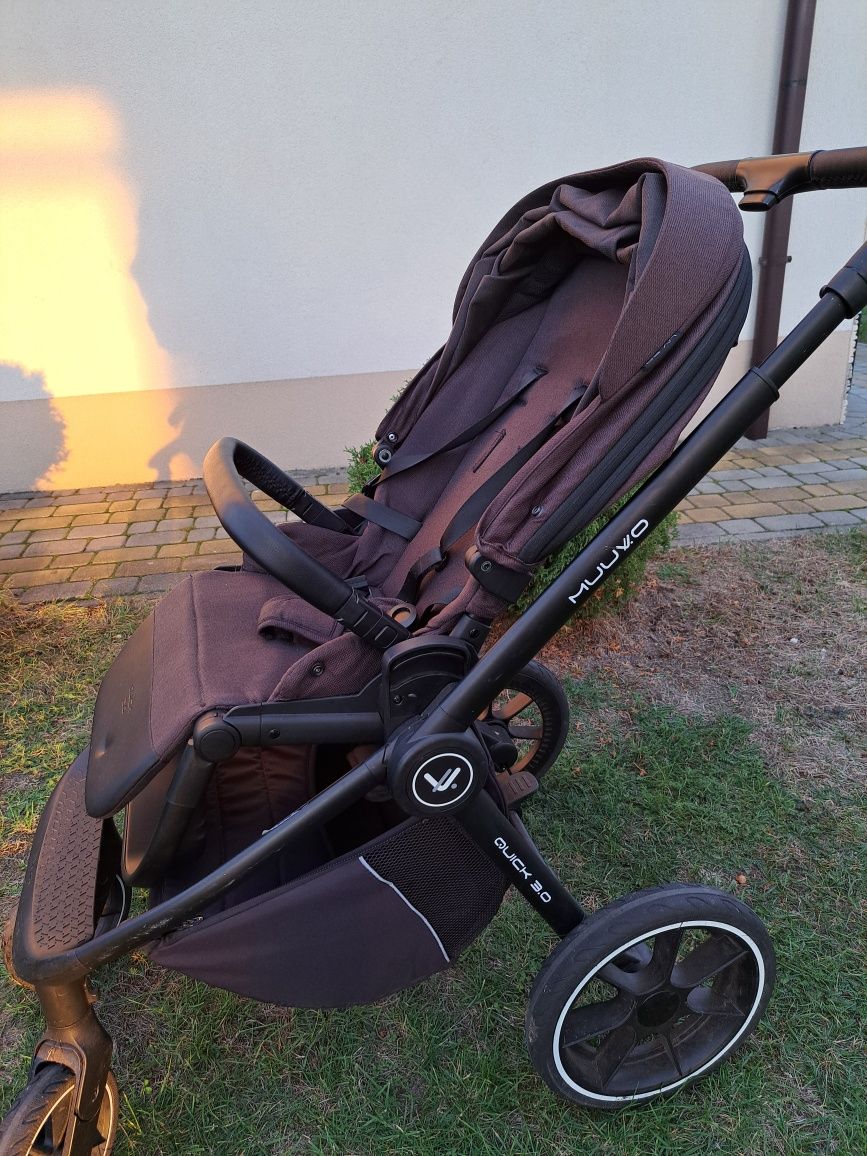 Sprzedam wózek 2w1 muuvo quick3.0