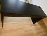Secretária 142x75