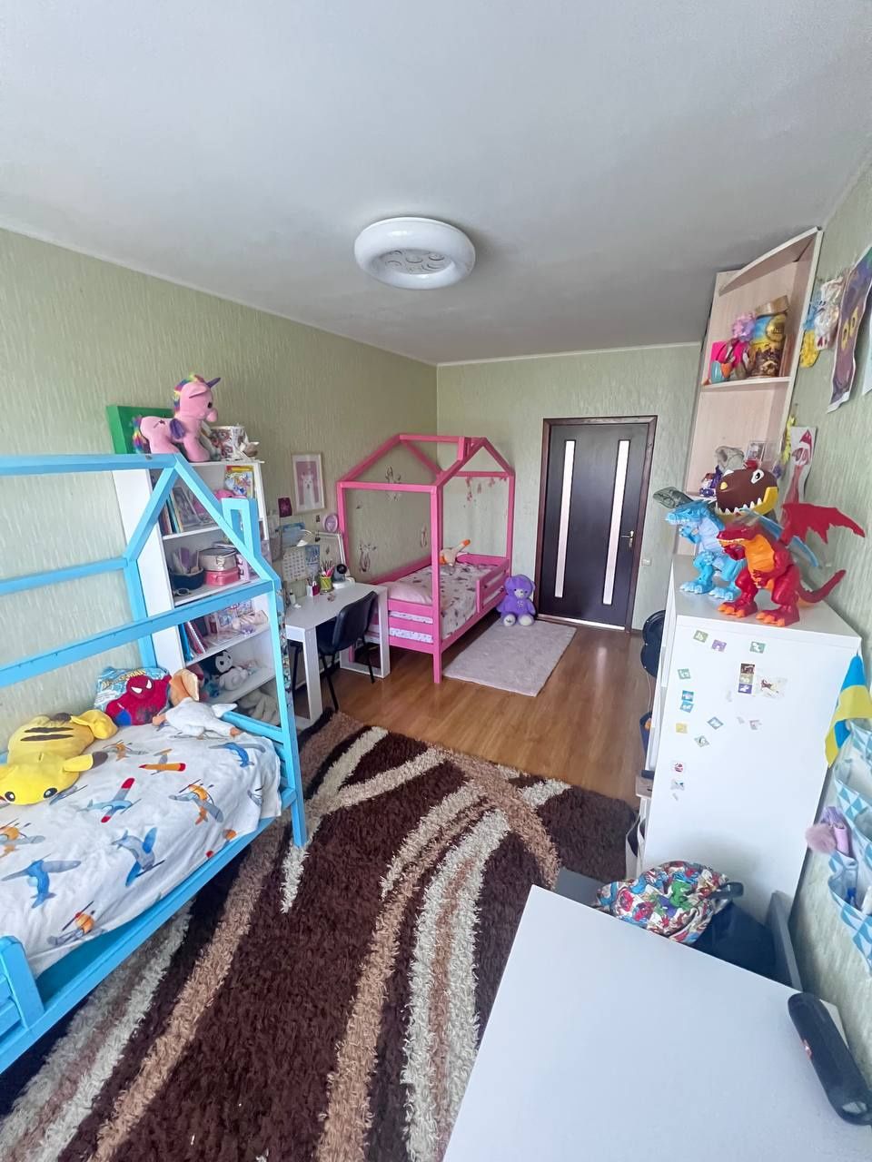 Продаж 3к.кв. на Свердловському масив