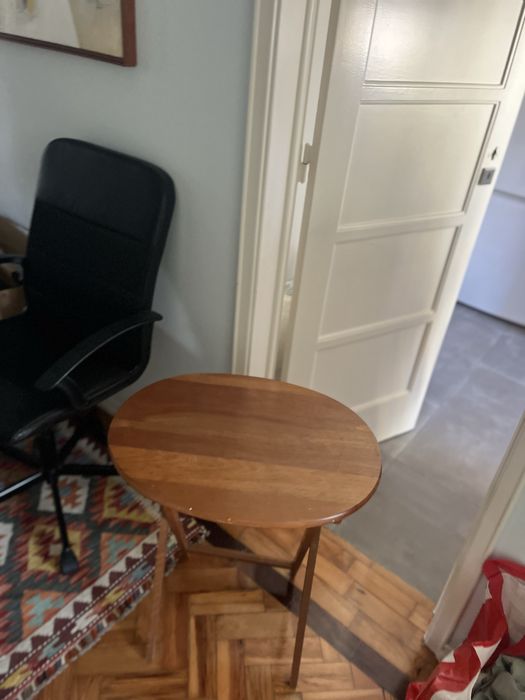 mesa vintage de cabeceira e/ou apoi madeira