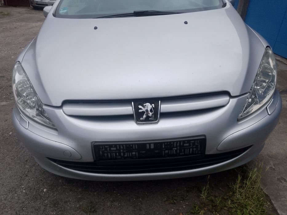 Peugeot 307 CC   skrzynia lampy tył zderzak