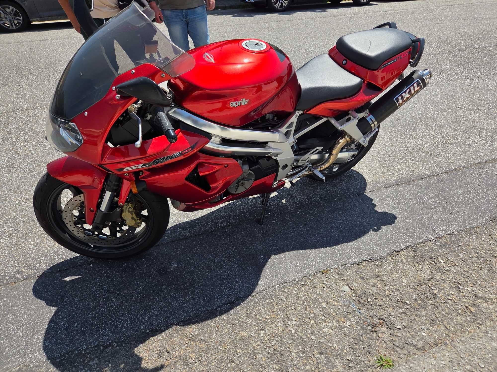 Aprilia SL 1000 Falco