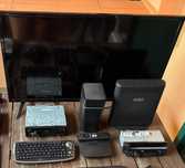 Pacote com . tvs, sons auto , modem , teclados , Apple tv.