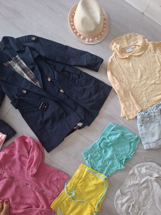 Roupa de menina como nova