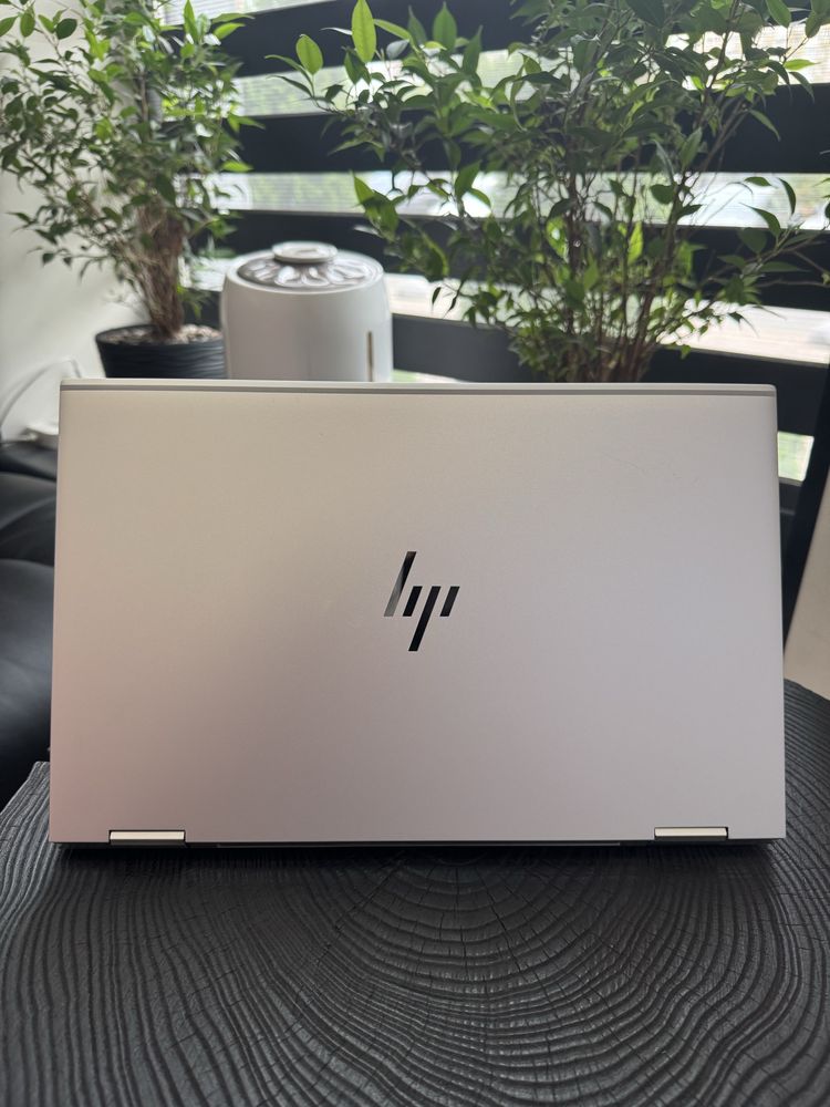 HP EliteBook X360 1040 G8 i7-1185G7 32Gb 256SSD FHD IPS #1050