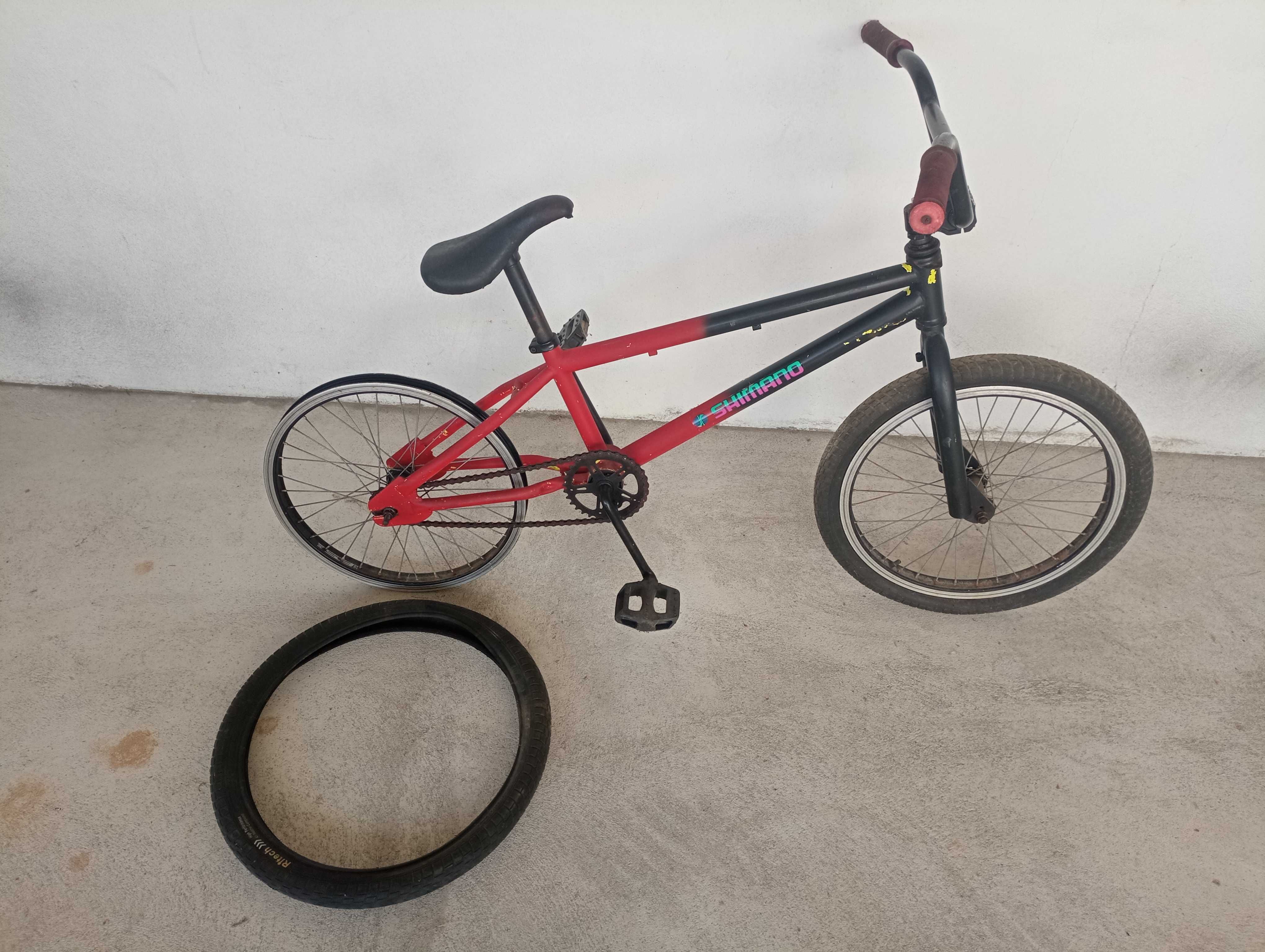 Quadro de BMX para reparação