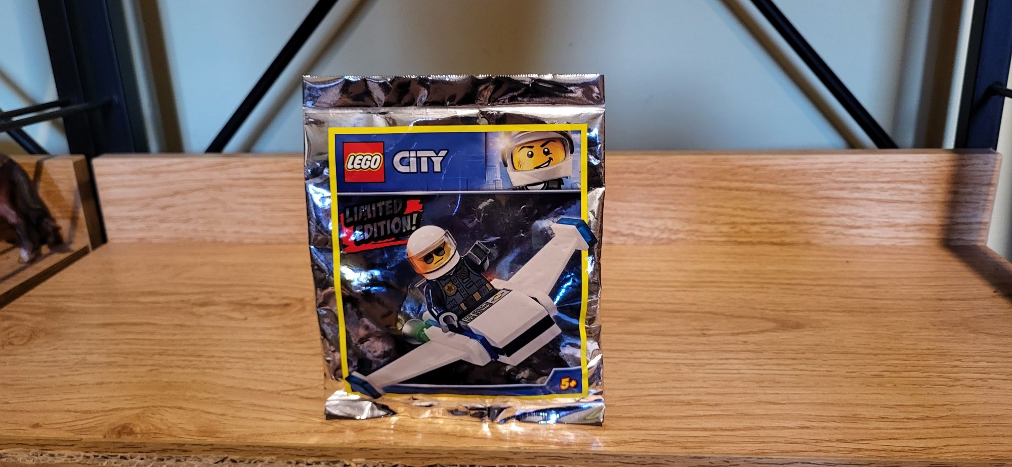 Lego City 951901 Policjant I Minijet saszetka z klockami