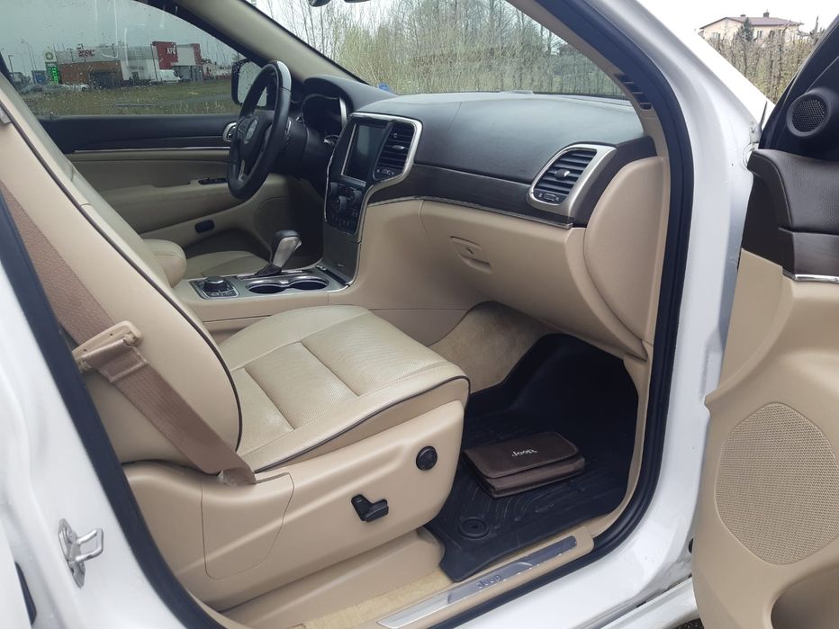Jeep grand cherokee lift 3.6 automat overland