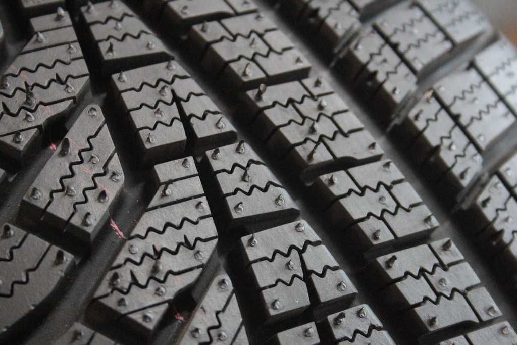 205/50/17 Hankook Winter i *cept evo2 205/50 R17 93V 2021r