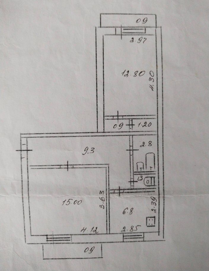 Продам 2х ком.  центр м-на Даманский.Власник!