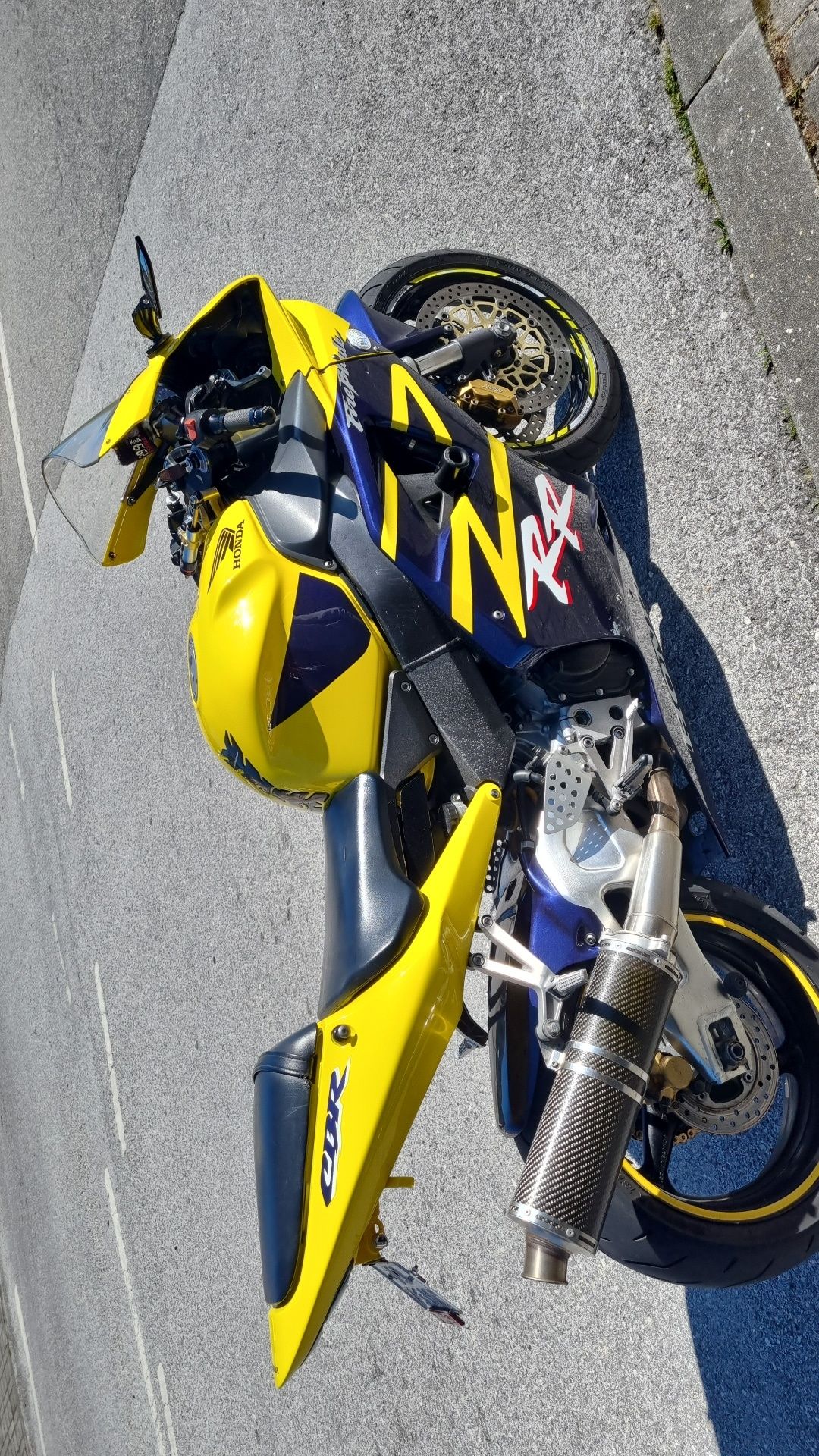 Cbr 954rr ano 2002