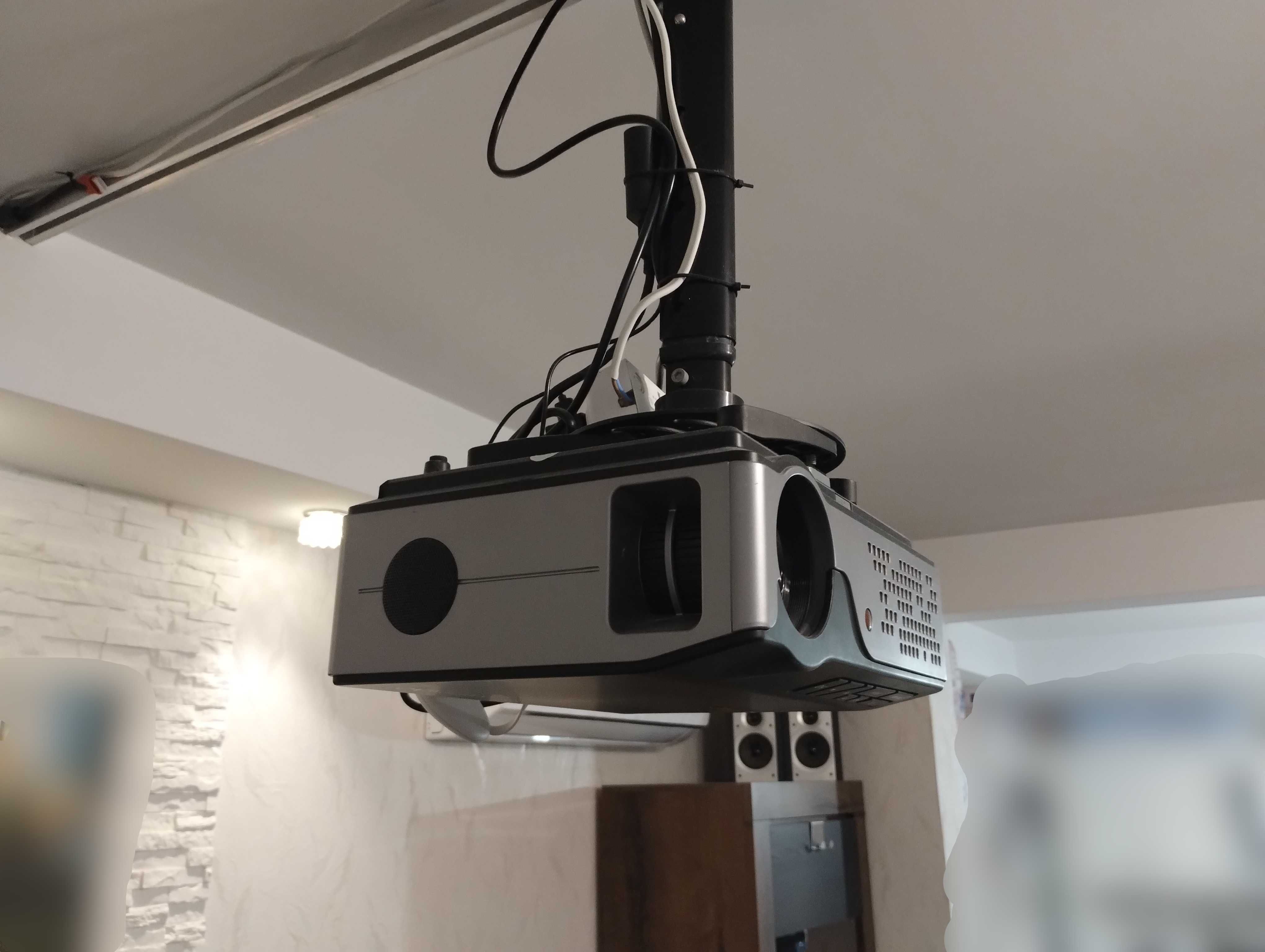 projektor Overmax Multipic 4.1 mało używany