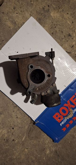 Turbosprężarka opel astra j zafira B 1.7 cdti