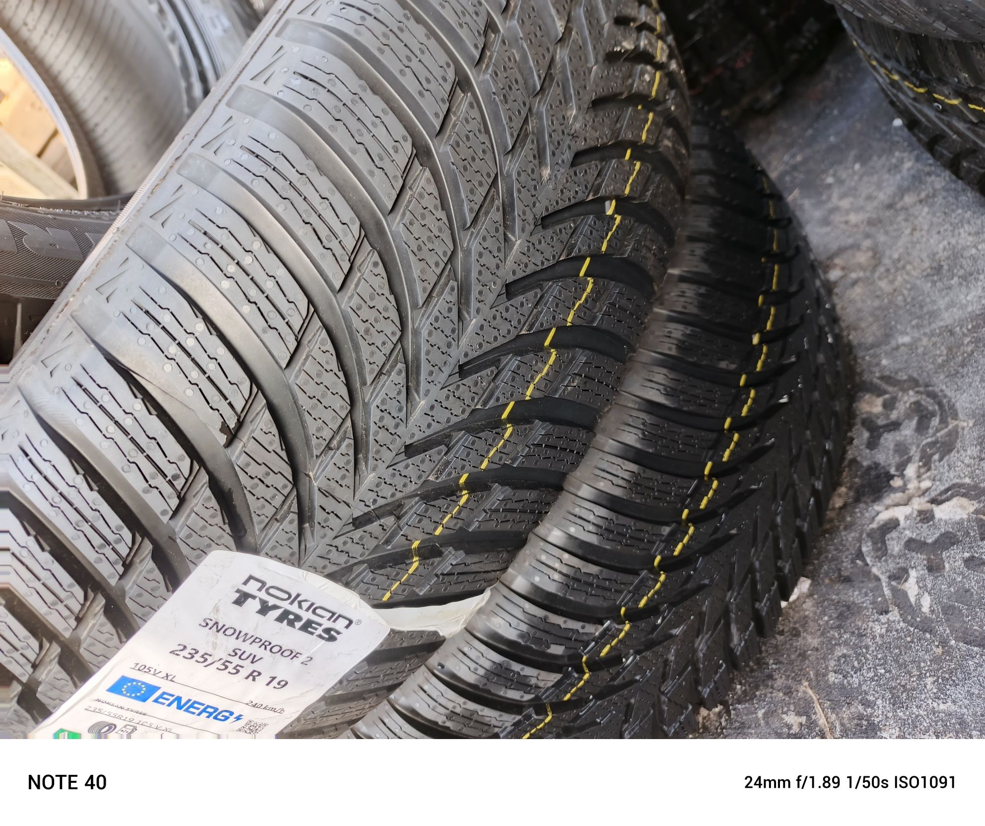 (B) Nowe opony zimowe 235/55/19 Nokian 2 sztuki 2024r