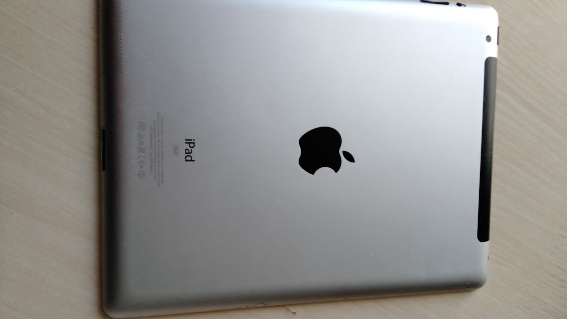 Ipad 32 gb на запчастини