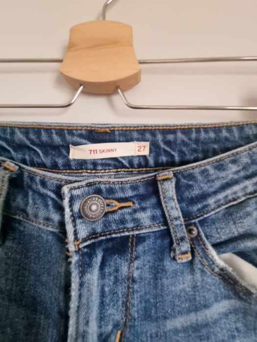 Jeansy damskie Levi's (Skinny 711)