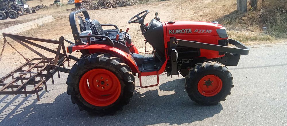 Kubota 4x4 25cv alfaias