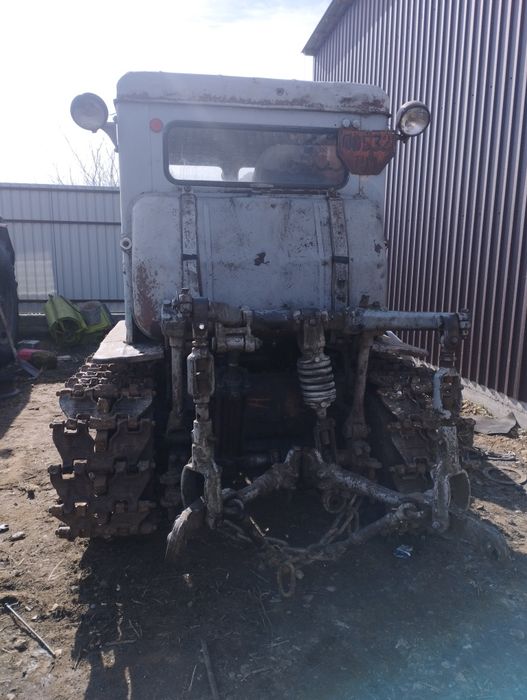 Продам трактор т74 по запчастинах