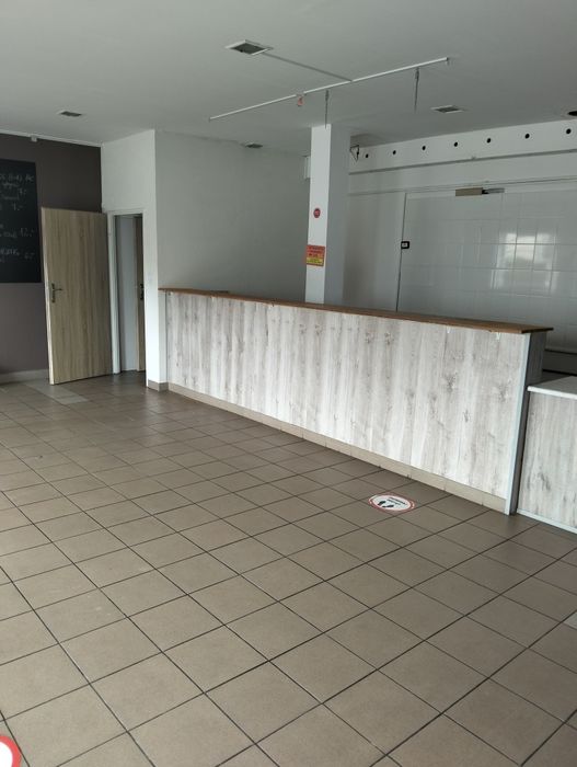 Wynajmę lokal handlowo-uslugowy