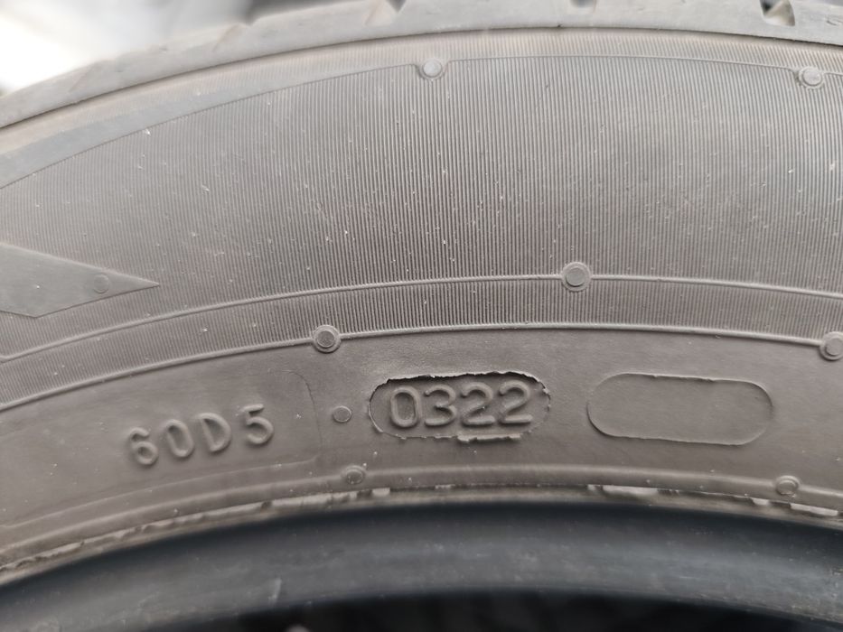 Opony Nokian 215/55r17