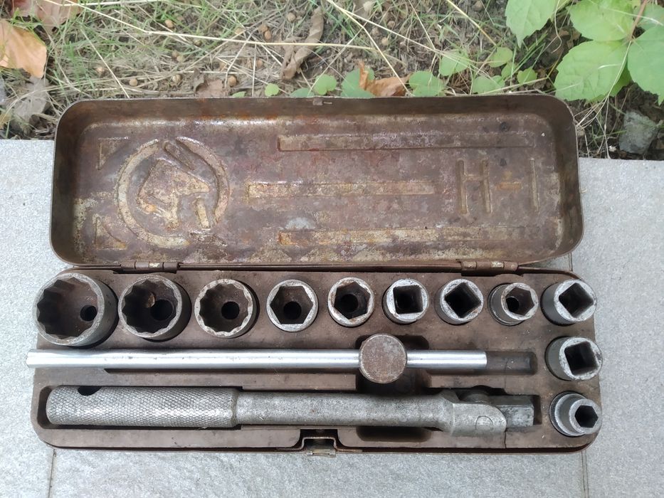 Продам инструменты. Набор  торцевых головок