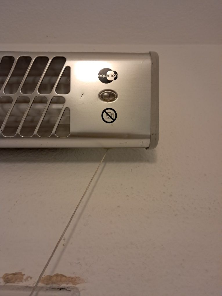 Aquecedor de parede NEGOCIÁVEL