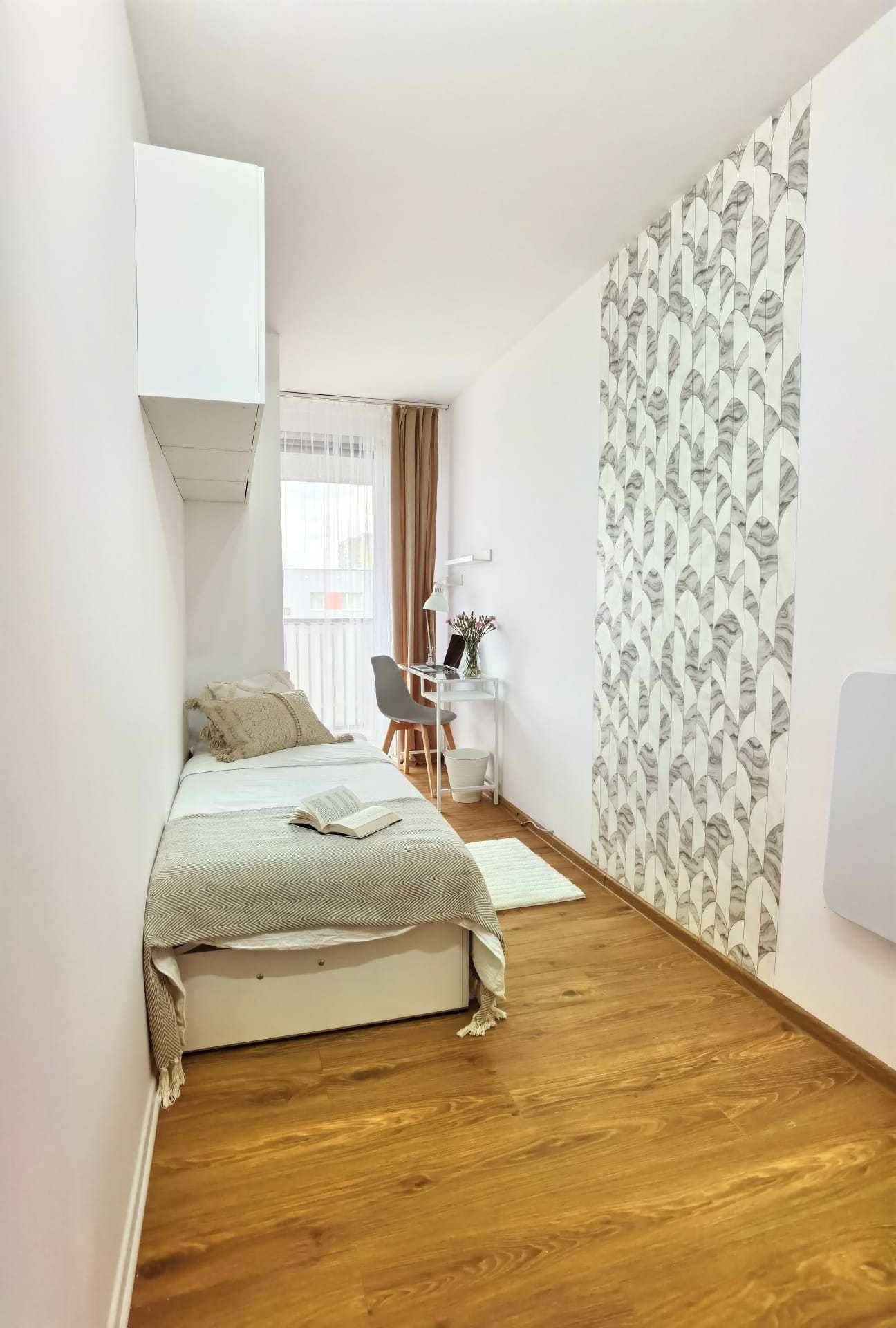 Ul. Bytnara Rudego 15f - od 1.10.2025r.– BALKON, blisko WYDZ.MECHANIKI