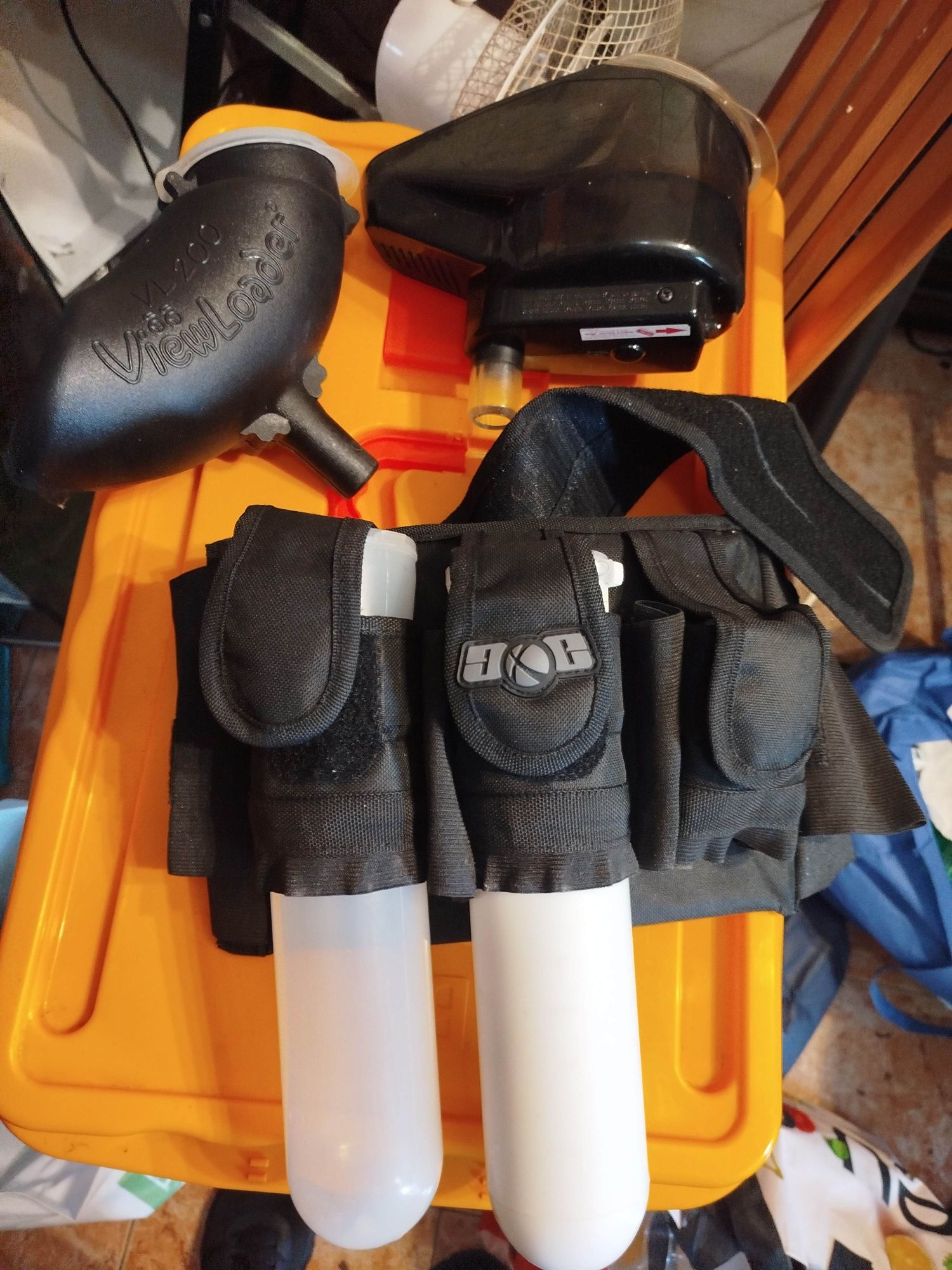 Pistola de paintball com extras