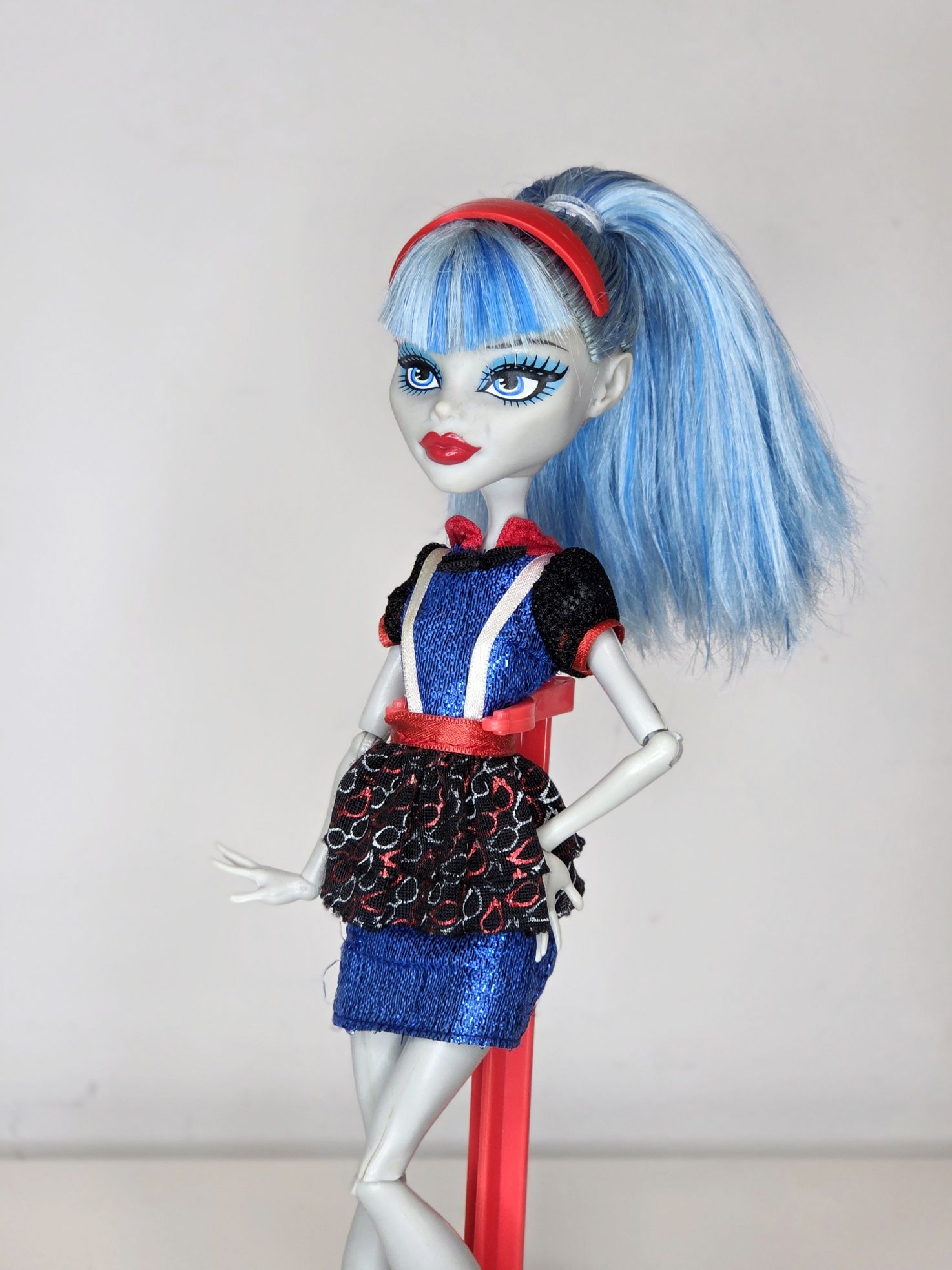 Ghoulia Yelps Ghouls night out Monster High