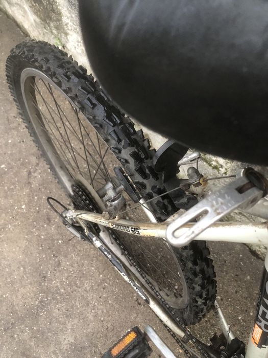 Bicicleta em bom estado conforme mostra as fotos