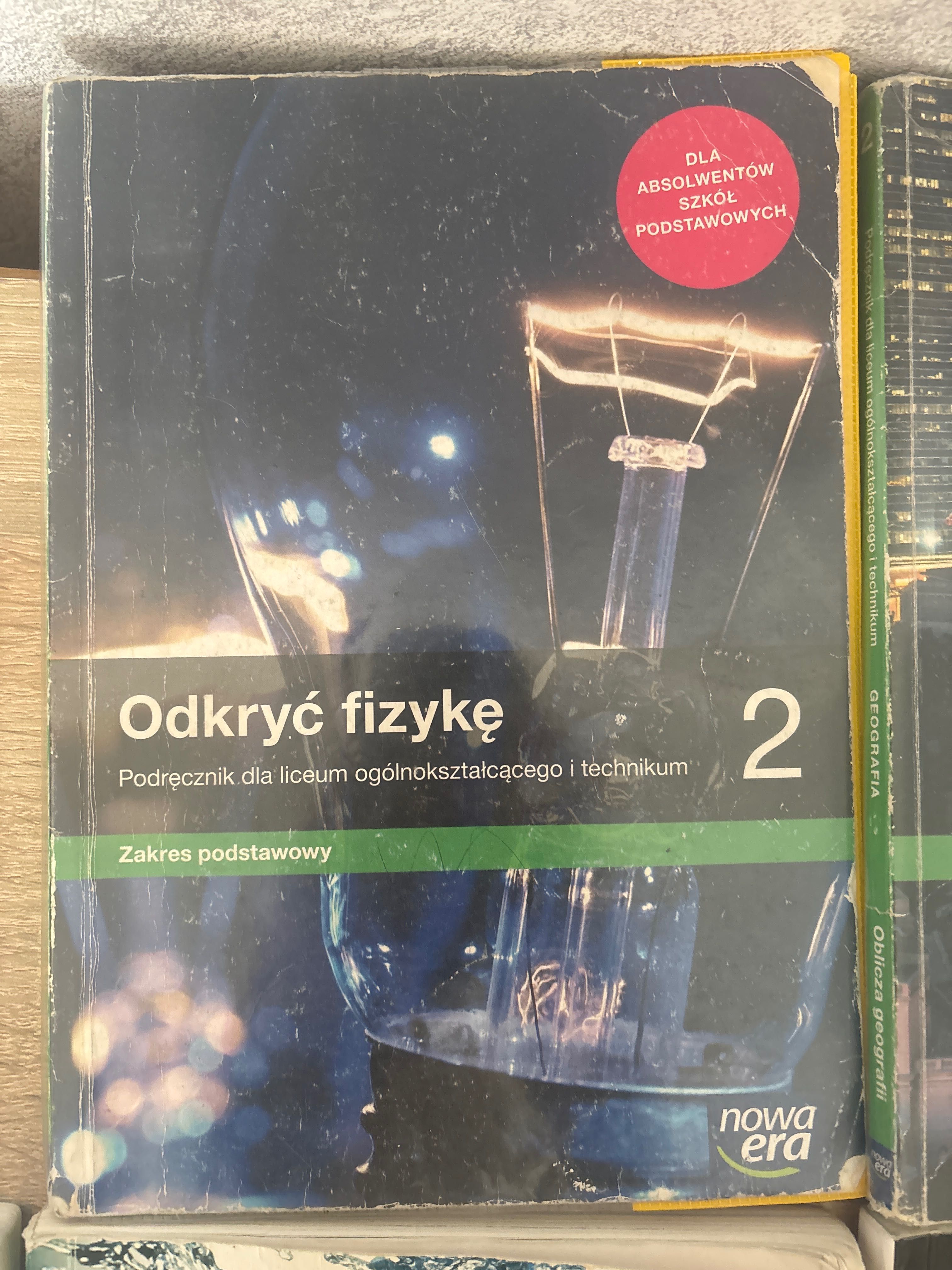 Sprzedam książkę Fizyka 2