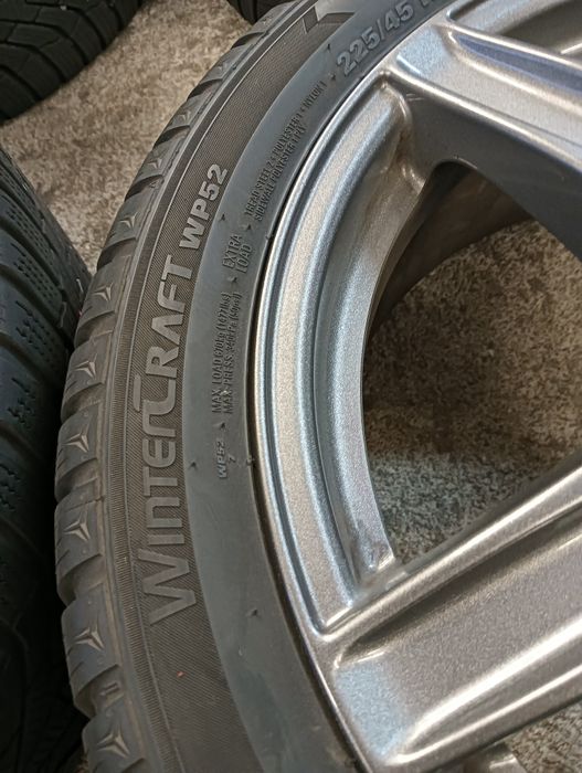 Koła Zimowe 17" 5x112 VW Audi Seat Skoda 225/45/17 Kumho