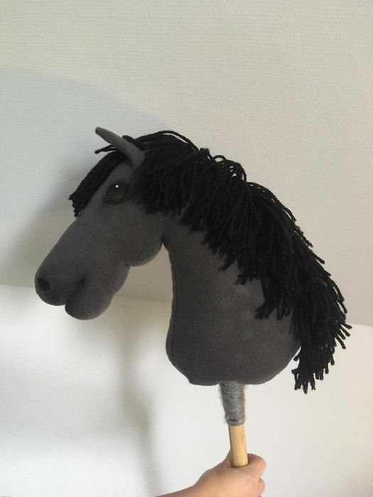 Koń na patyku hobbyhorse