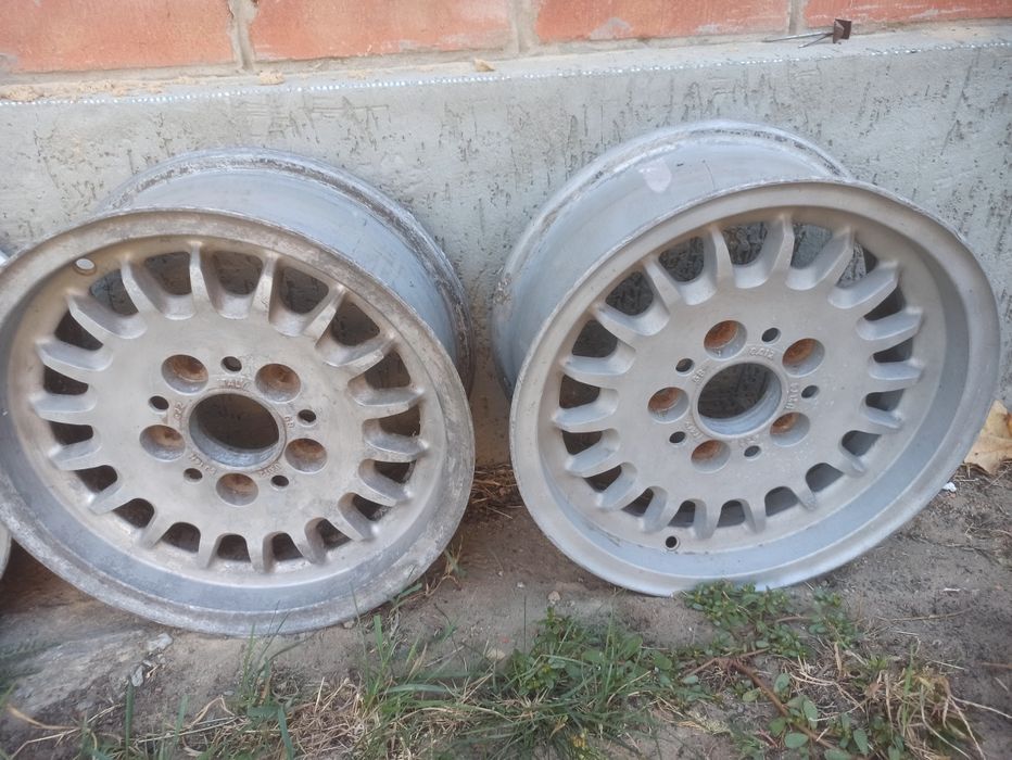 Диски литі  BMW 5*120