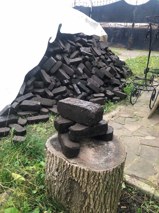 Торфобрикет цілий