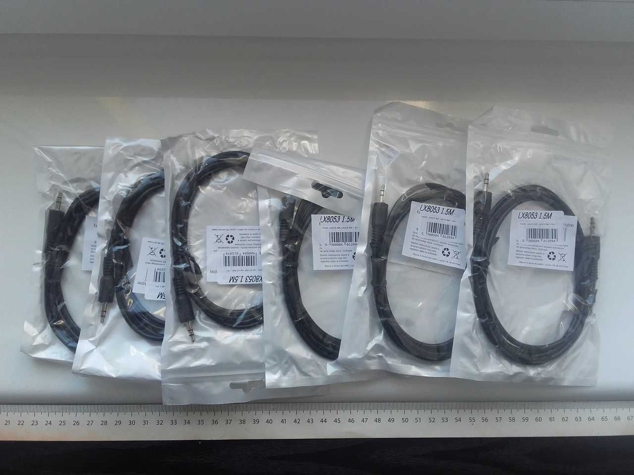 Kabel audio 1,5m AUX miniJack 3,5mm, stereo 150cm czarny