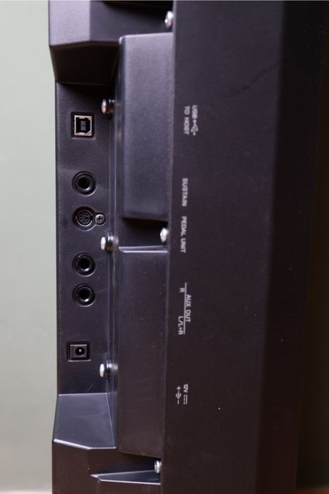 Цифрове піаніно YAMAHA P-105